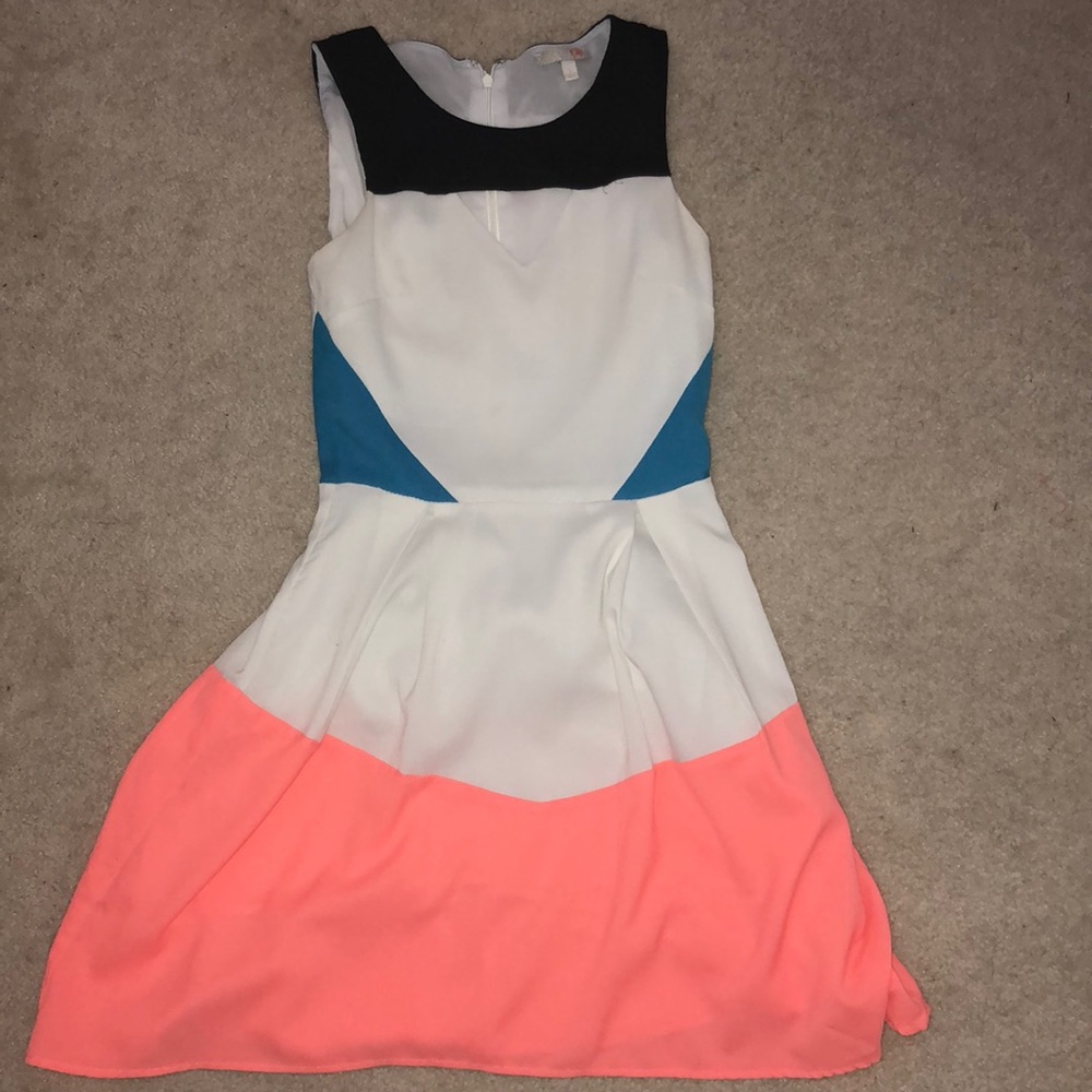 Color block dress